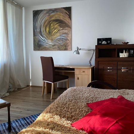 Apartament Noc Z Obrazem - Balkon - Warszawa Praga Экстерьер фото